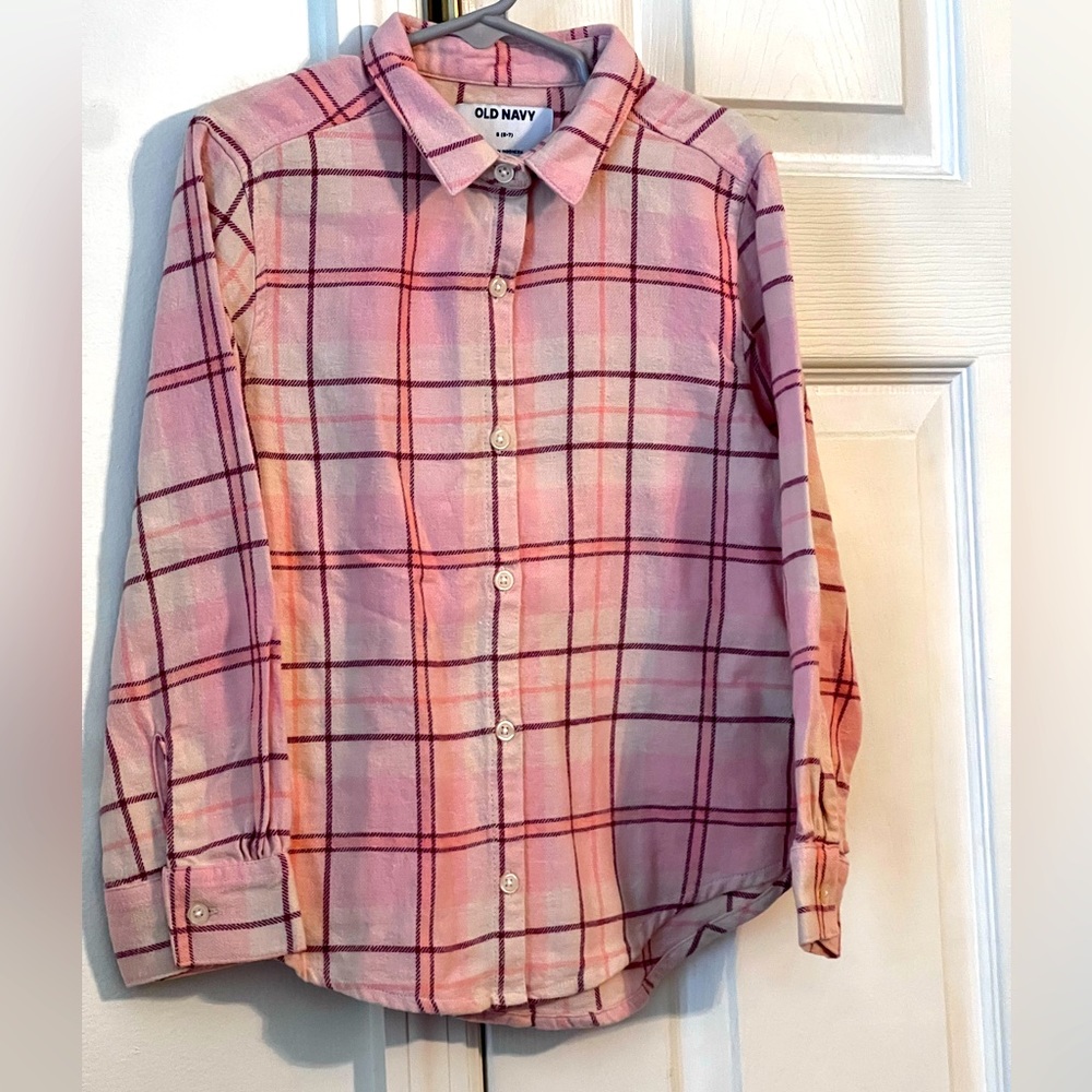 Girls Old Navy Flannel shirt size S 6-7